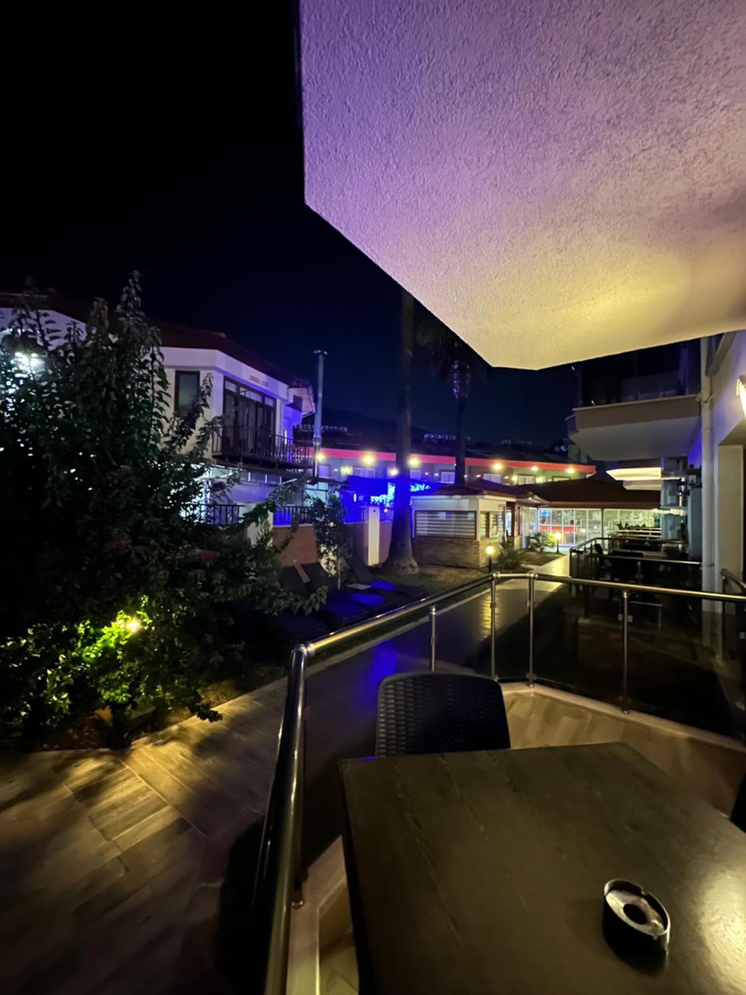 Dolphin Apart Hotel Sarigerme Exterior photo