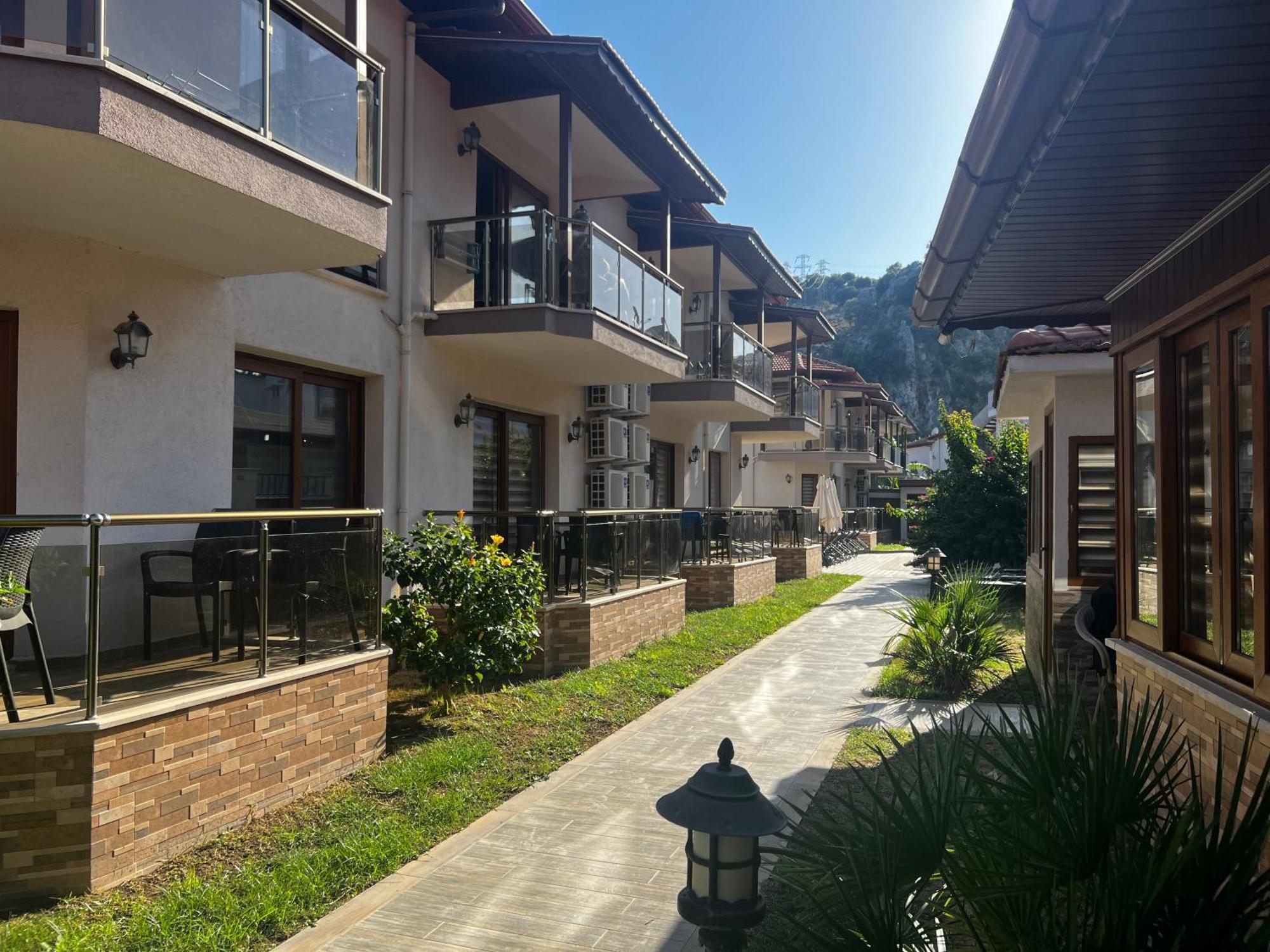 Dolphin Apart Hotel Sarigerme Exterior photo
